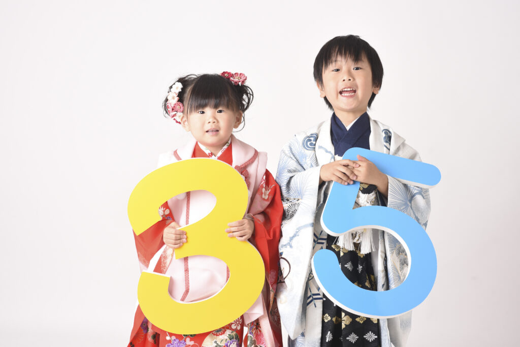 スタジオピック 滋賀草津店 スタッフブログ 七五三⭐️（3,5）【スタジオピック滋賀草津店・フォトスタジオ滋賀草津】