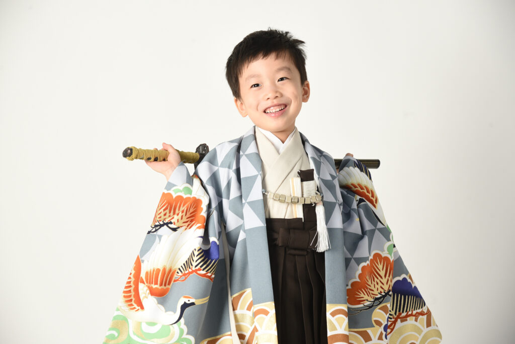 スタジオピック 写真館 Studio PIC くーーーー！着物かっこいいーーー！PIC千葉中央店だったら最高に写真をカッコよく残せます。