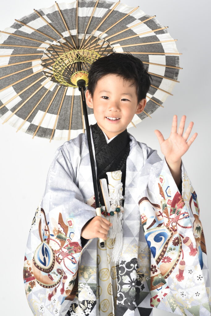 スタジオピック 写真館 Studio PIC 凛々しい5歳さんの和装姿✨