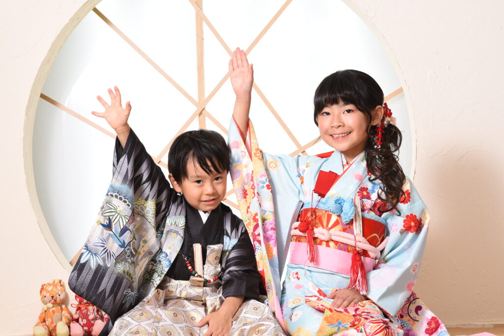 スタジオピック 写真館 Studio PIC 七五三撮影では3パターン撮れます📸