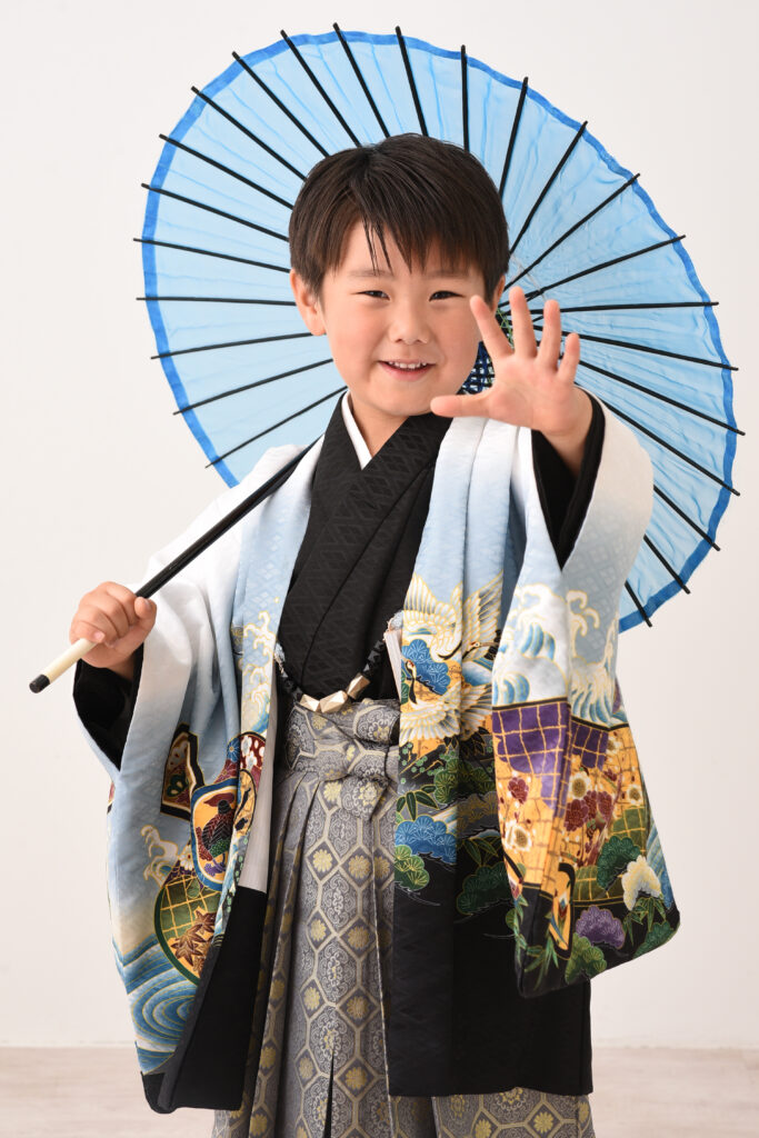 スタジオピック 写真館 Studio PIC かっこいい5歳さん☺️