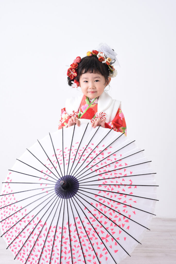 スタジオピック 写真館 Studio PIC やっぱり人気の赤いお着物❤️