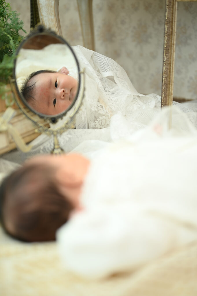 スタジオピック 写真館 Studio PIC 鏡に映ってるね🪞