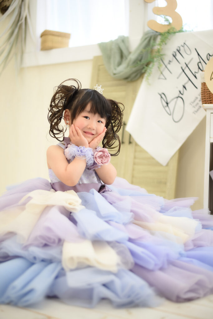 スタジオピック 新松戸店 スタッフブログ 👗3歳のお誕生日のプリンセス👑