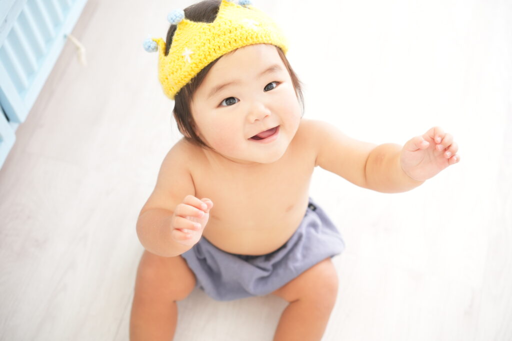 スタジオピック 水戸本店 スタッフブログ 【水戸本店】一升パンもばっちり♪家族で残す1歳の記念写真