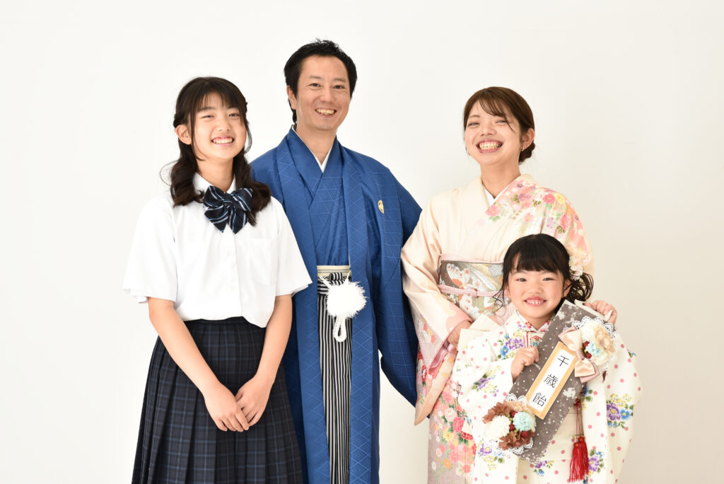 スタジオピック 新松戸店 スタッフブログ ママパパ着物レンタル＋着付け代が無料！！！