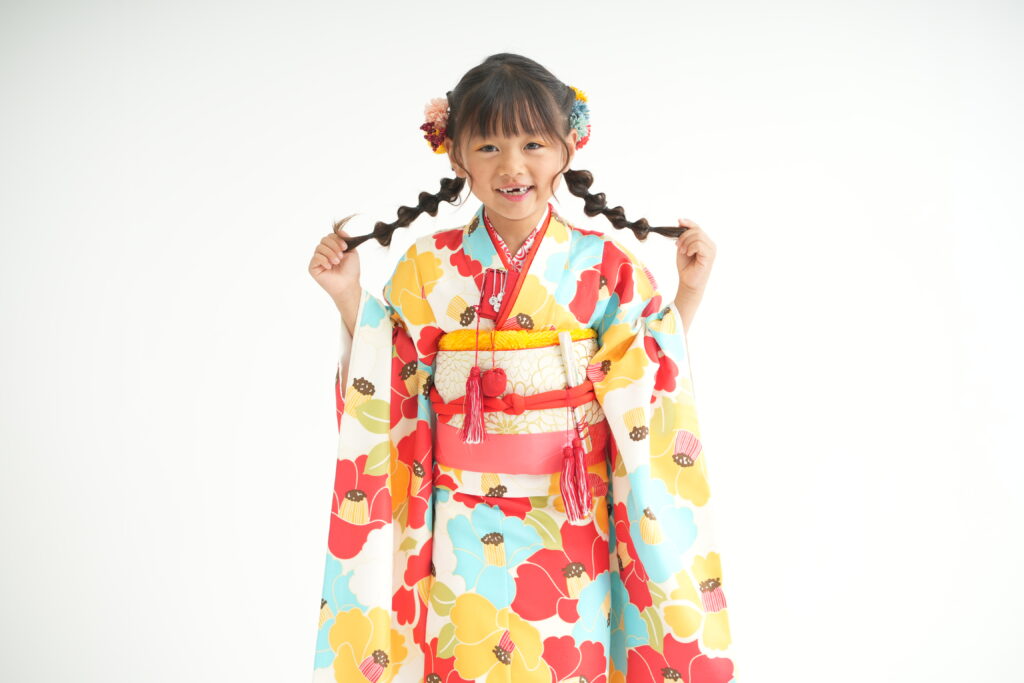 スタジオピック 水戸本店 スタッフブログ 写真ではモデルのように。7歳の七五三撮影